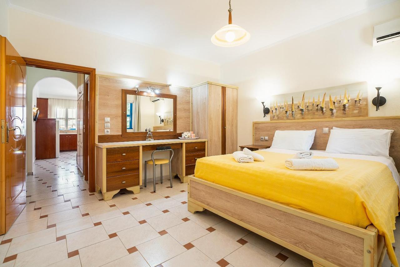 Livadia Beach Suite المظهر الخارجي الصورة